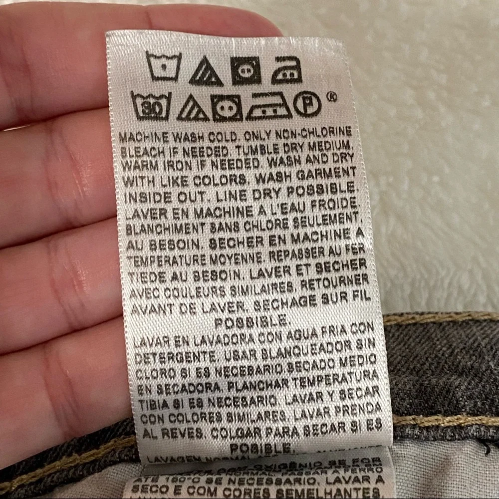 Levis gray skinny